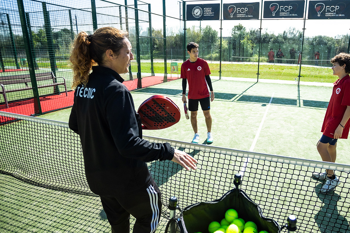 1200x800_9_Padel